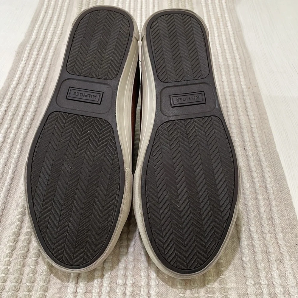 Tommy Hilfiger beautiful brown leather sneakers. Men’s 10. Like new condition. - Picture 12 of 14